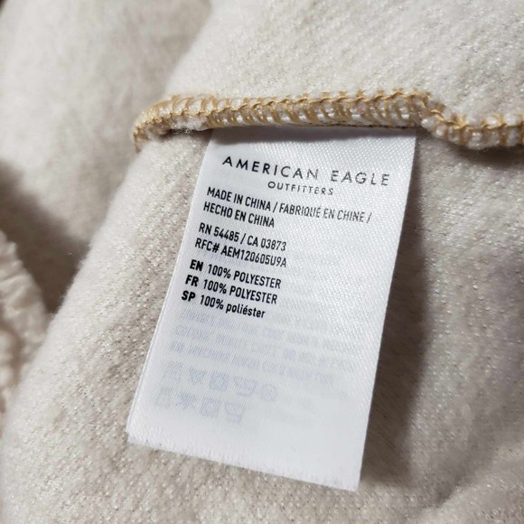 American Eagle Outfitters Size Small Slight Cropped Long Sleeve Cream Sherpa Top - Picture 6 of 7